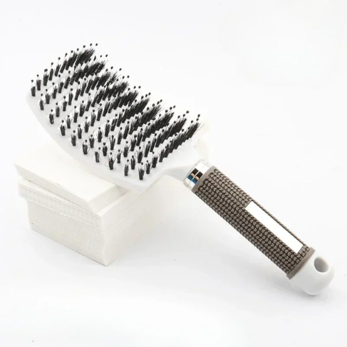 REVIE Detangler Brush